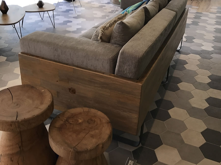 墨西哥公寓樓臺面板工程