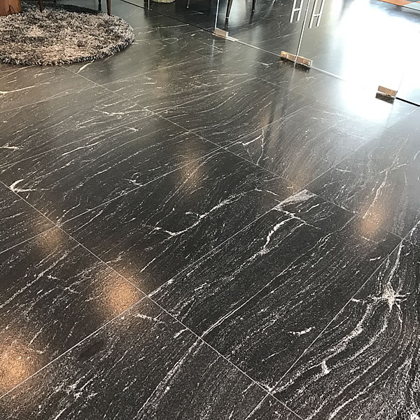 墨西哥公寓樓臺面板工程