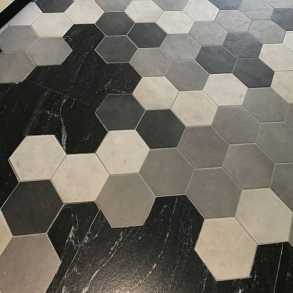 墨西哥公寓樓臺面板工程