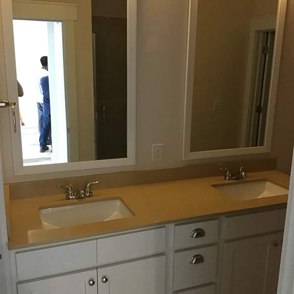 美國北卡哈利克萊斯特多戶住宅