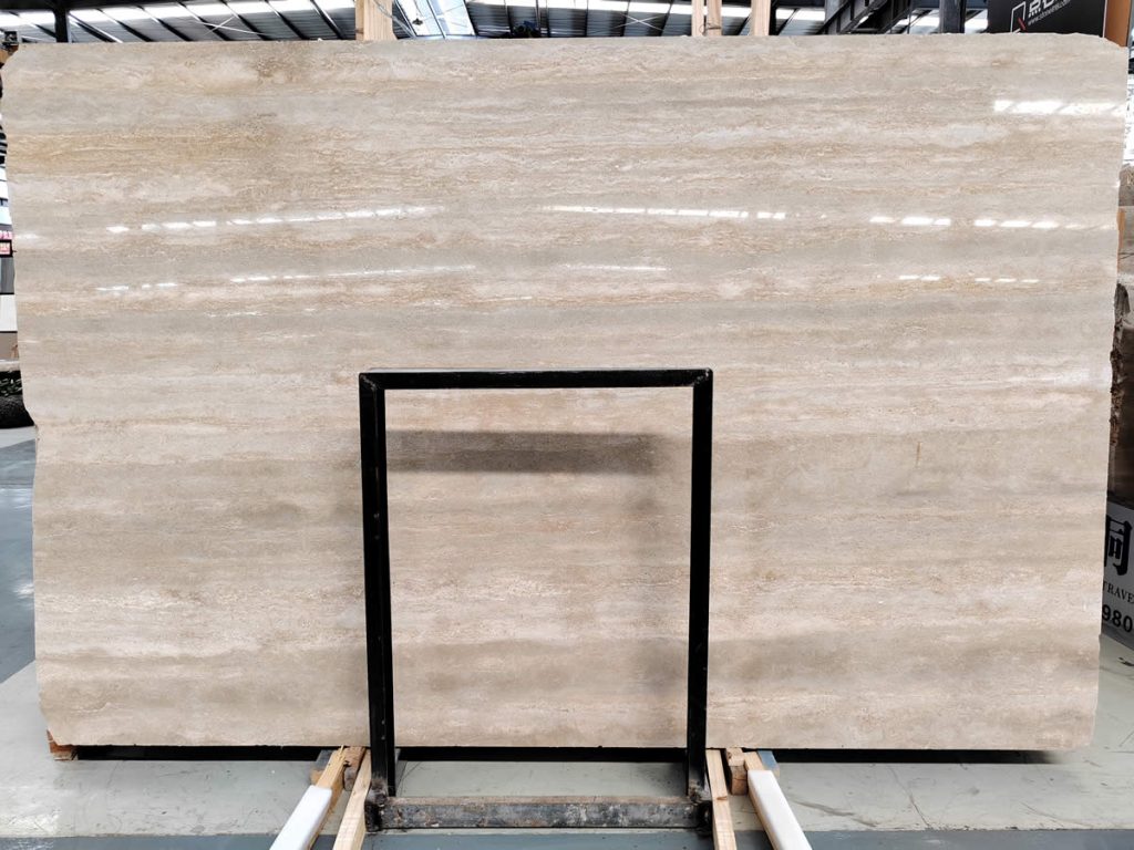 Paki Silver Travertine