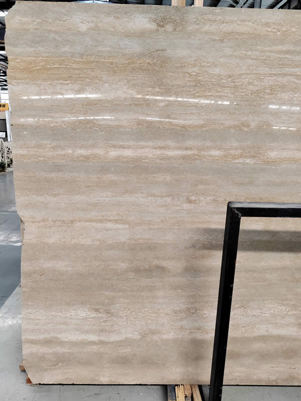 Paki Silver Travertine