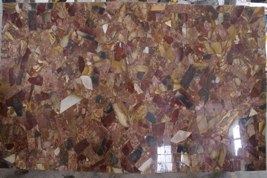 Red Vitelline Stone