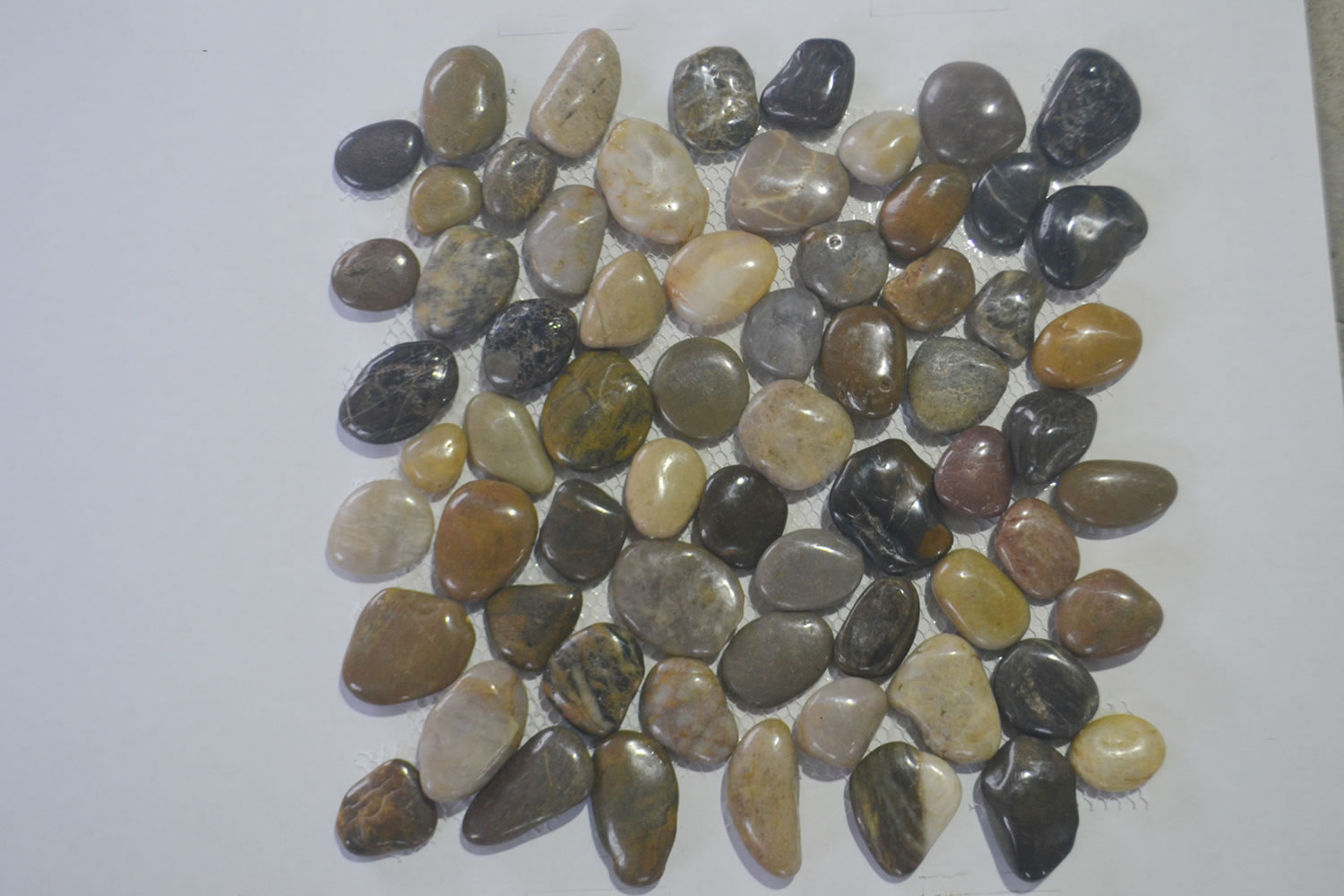 鵝卵石網(wǎng)貼