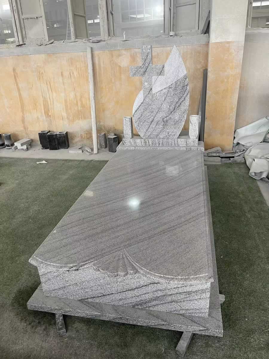 Romania Tombstone-01