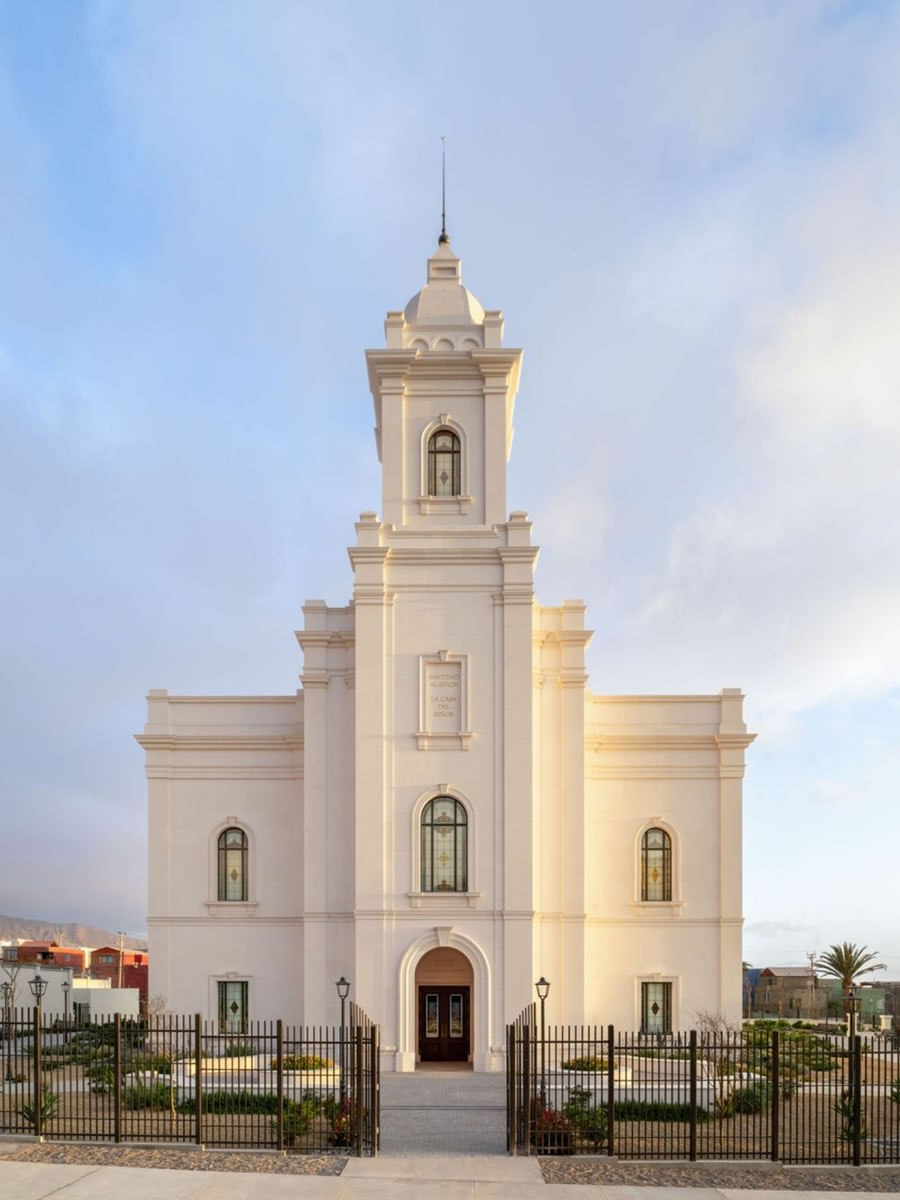 智利安托法加斯塔教堂